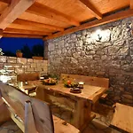 Petrovi Dvori Zadarvillas *