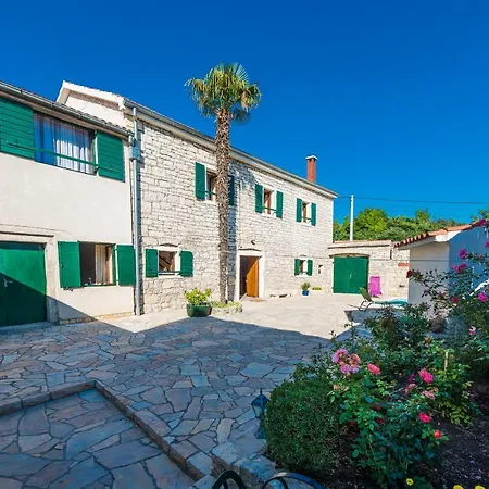 Petrovi Dvori Zadarvillas Вилла *