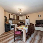 Petrovi Dvori Zadarvillas *