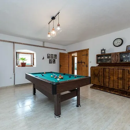 Petrovi Dvori Zadarvillas Villa Benkovac