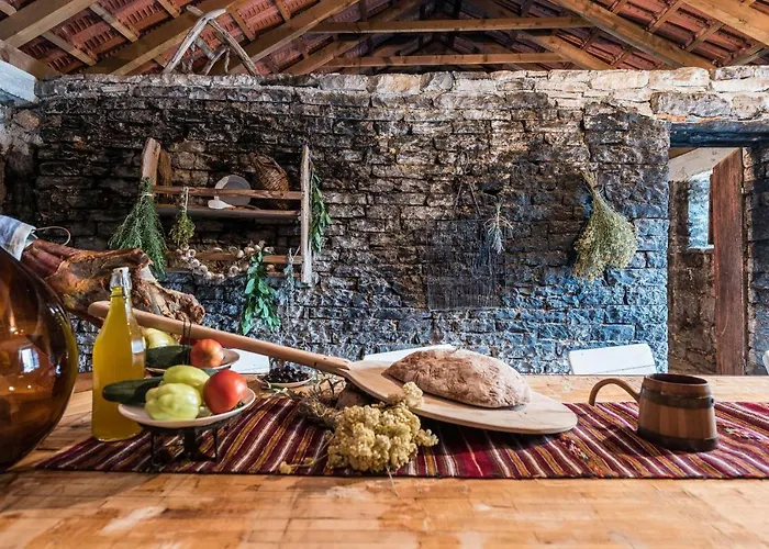 Petrovi Dvori Zadarvillas * Benkovac