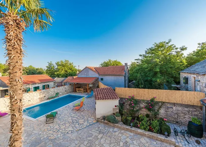 Petrovi Dvori Zadarvillas Villa Benkovac