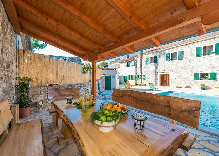 Petrovi Dvori Zadarvillas Villa Benkovac