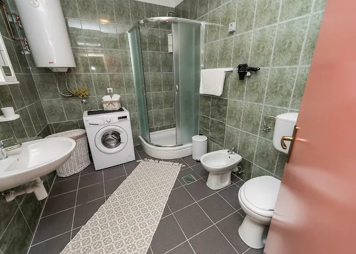 Petrovi Dvori Zadarvillas Benkovac