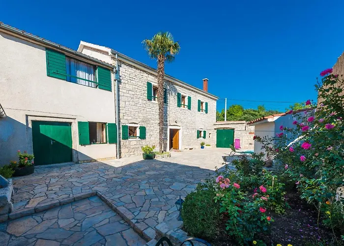 Petrovi Dvori Zadarvillas Villa *